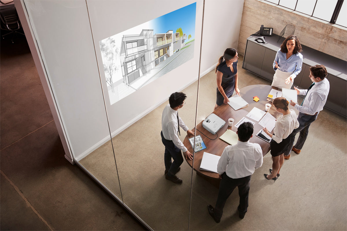 Proyector PowerLite FH54+ 3LCD para aulas