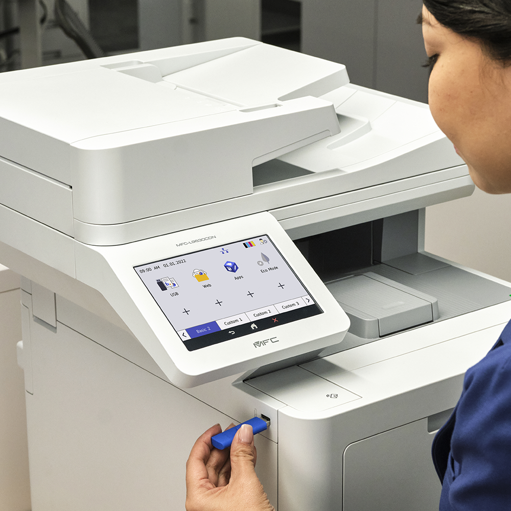 Multifuncional láser a color empresarial para grupos de trabajo medianos a grandes